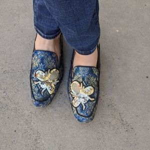 Vintage like slippers